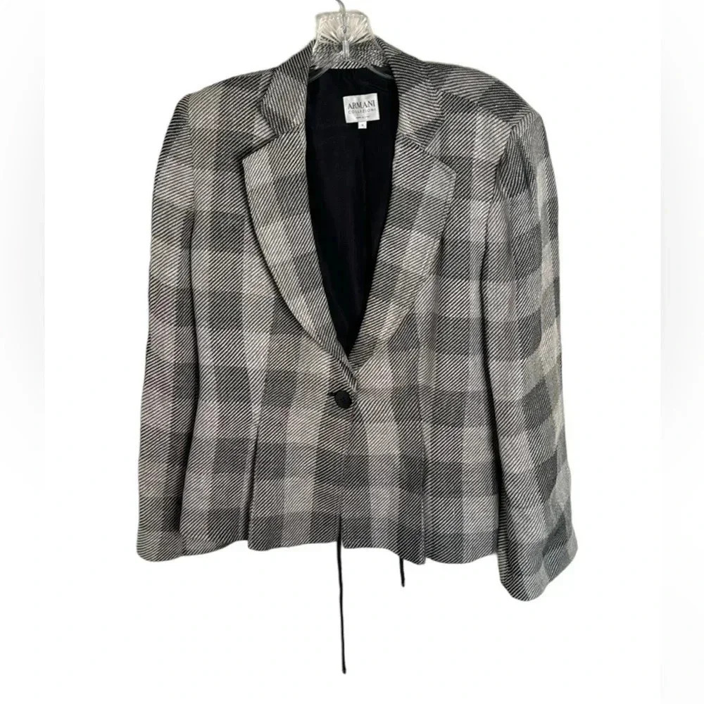 Armani Collezzioni Plaid Cropped Suit Jacket Size 14